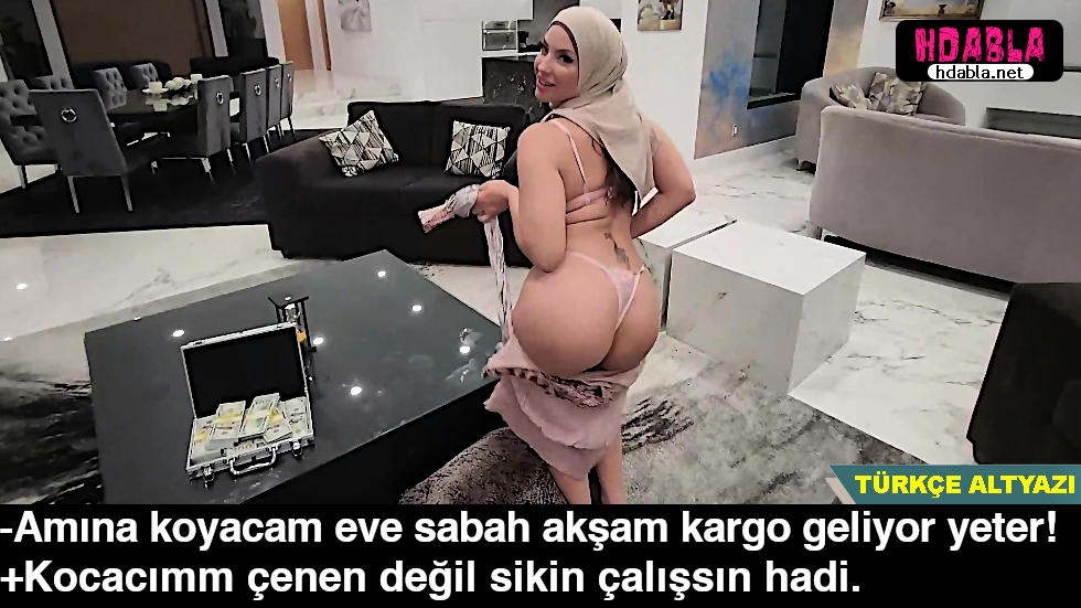 Karım alışveriş yapıp yapıp kızmayayım diye külodu sıyırıyor